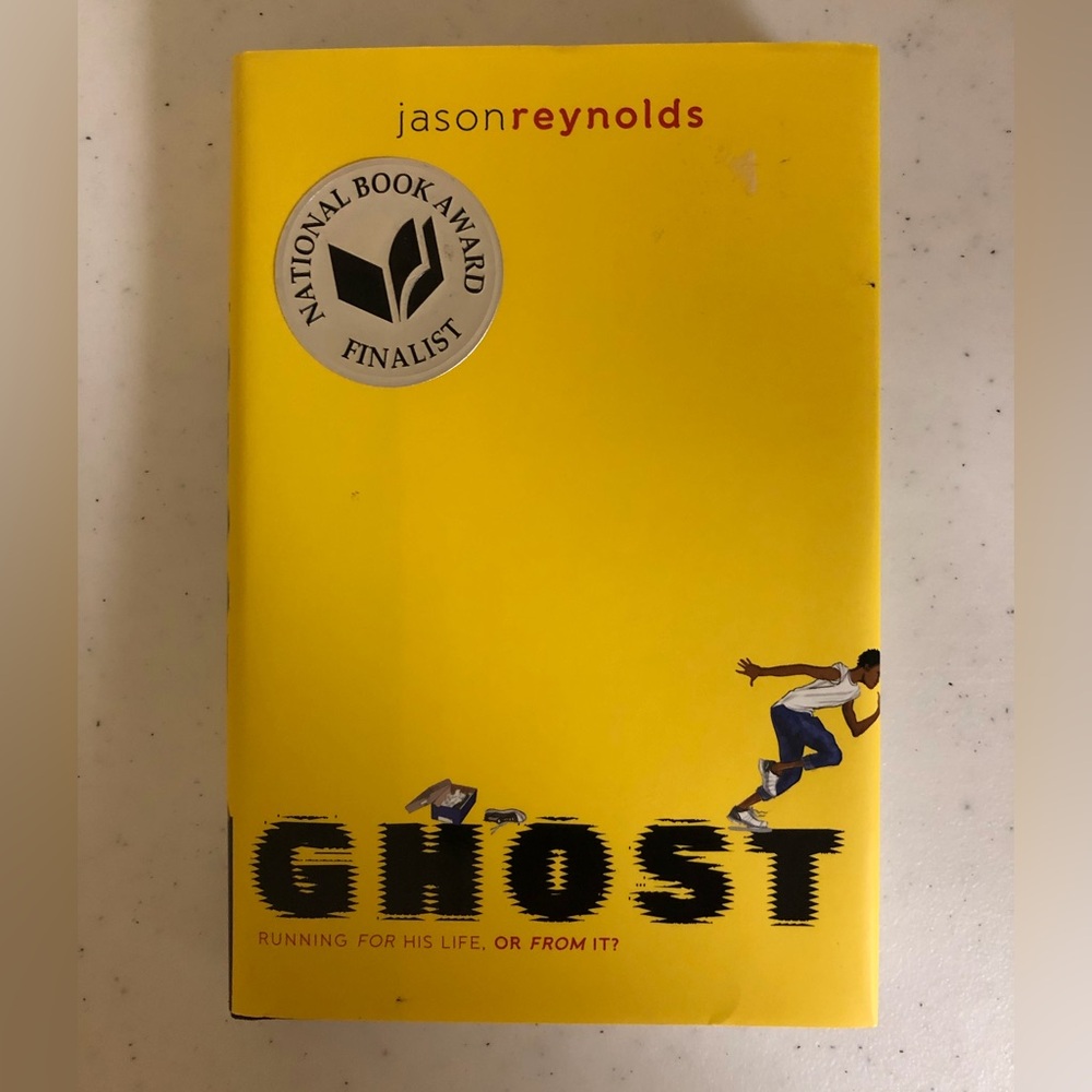 ⭐️Five $5 items for $15⭐️ Ghost book
